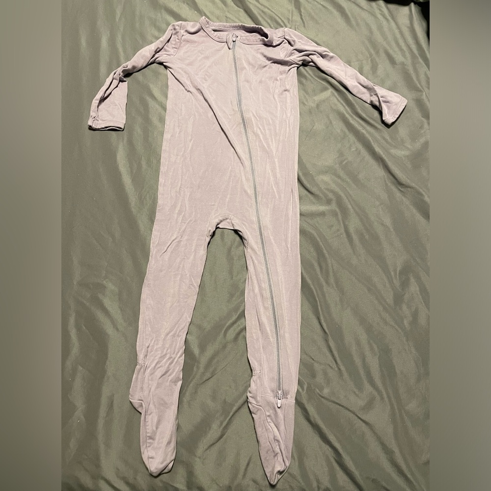 Kyte Baby Lavender Zip-Up Sleeper
